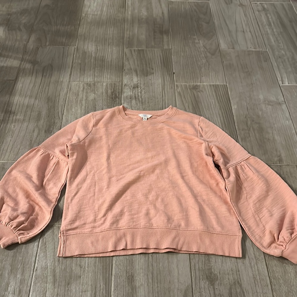 Puff sleeve sweatshirt